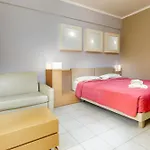 Sovereign Hotel