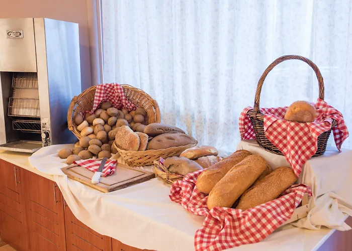 Sovereign فندق 5*