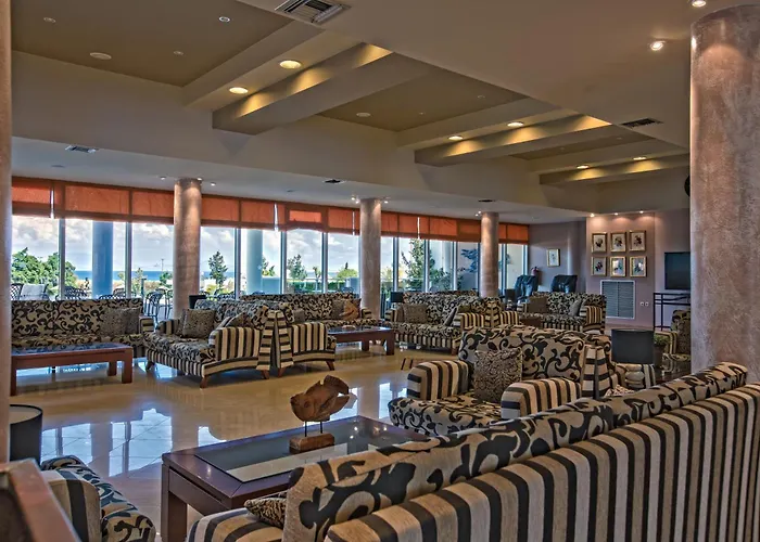 Sovereign فندق 5*